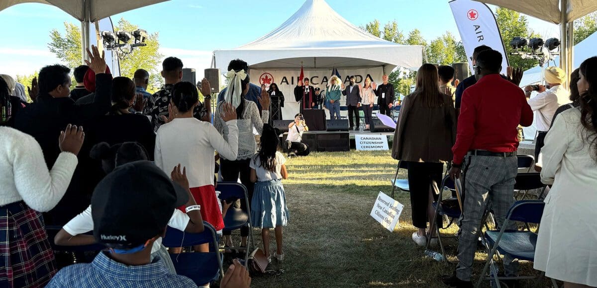 air-canada-helps-welcome-new-canadians-during-citizenship-ceremony-at-calgary’s-globalfest