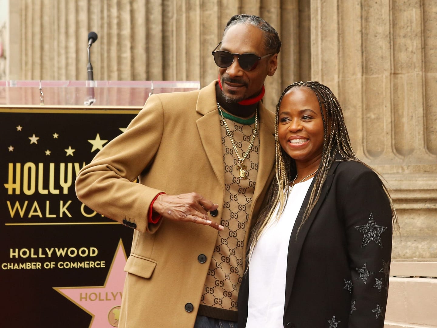 snoop-dogg-says-he-turned-down-a-$100-million-onlyfans-deal-because-his-wife-wouldn’t-let-him-‘pull-that-thang-out’