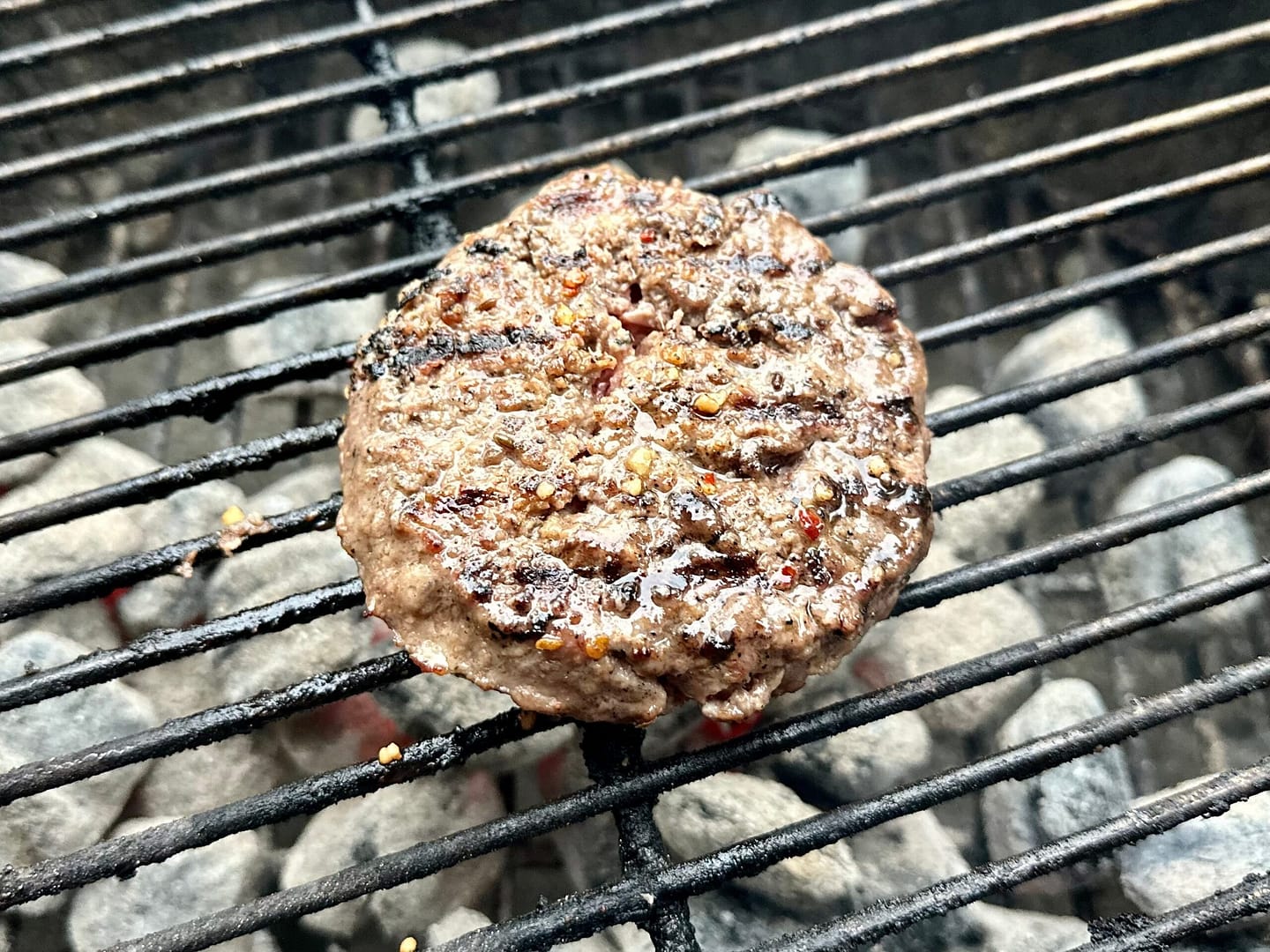 i-cooked-burgers-in-4-different-appliances,-and-even-my-grill-master-husband-preferred-the-air-fryer