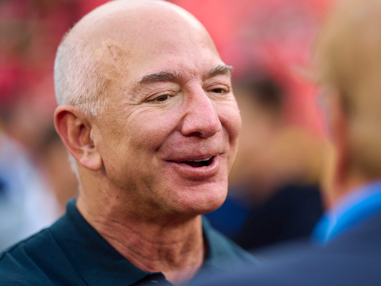 inside-the-life-and-career-of-jeff-bezos,-the-tech-ceo-who-founded-amazon