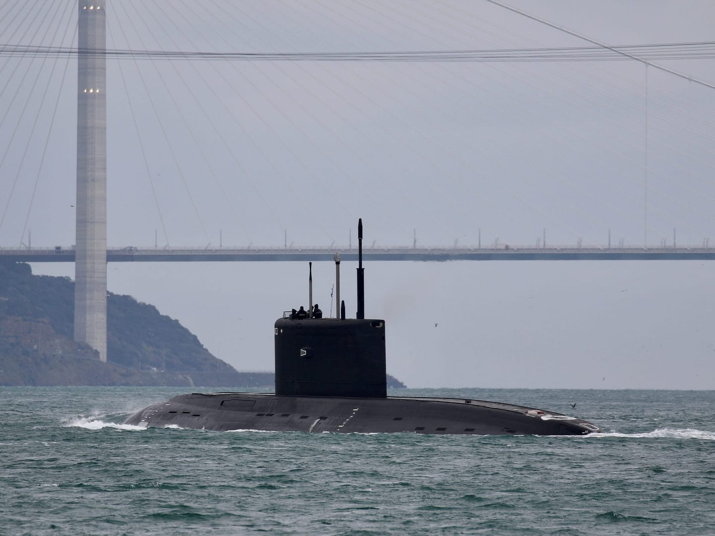 ukraine-says-it-sank-a-$300-million-russian-submarine-in-what-would-be-yet-another-hammering-for-putin’s-black-sea-fleet