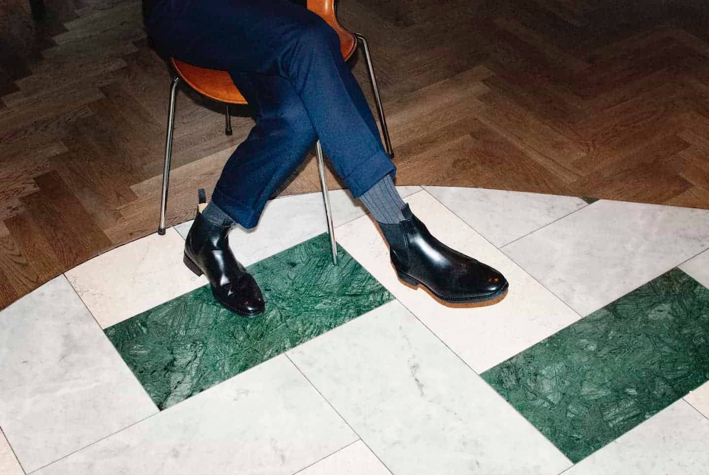 how-to-wear-chelsea-boots-for-men-in-2024-|-fashionbeans