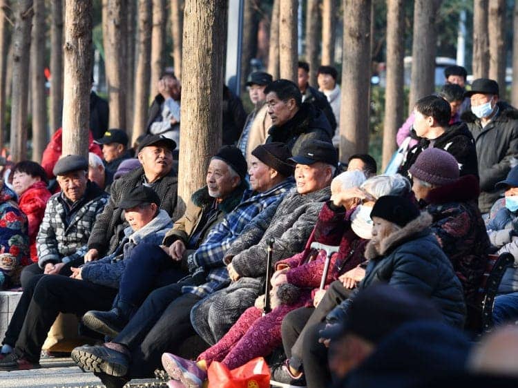 china-wants-to-raise-its-retirement-age-people-aren’t-happy.