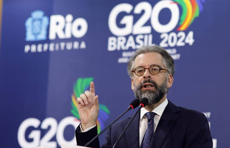 brazil-secures-deal-for-g20-consensus-documents-ahead-of-rio-meetings,-official-says-by-reuters