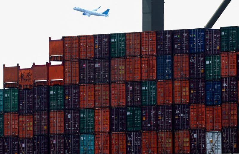 us-import-prices-unchanged-in-december-by-reuters