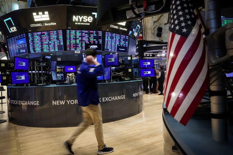 wall-st-set-for-muted-open-as-focus-turns-to-inflation-data,-earnings-by-reuters