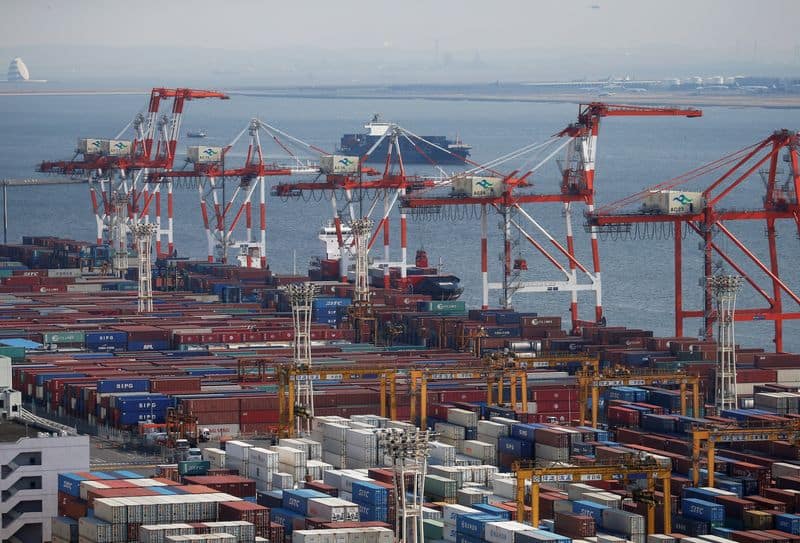 japan’s-july-exports-growth-lags-expectations,-volumes-fall-again-by-reuters