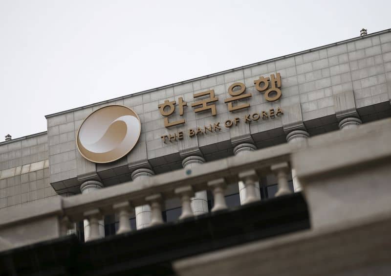 bank-of-korea-signals-rate-cuts-as-inflation,-growth-slow-by-reuters