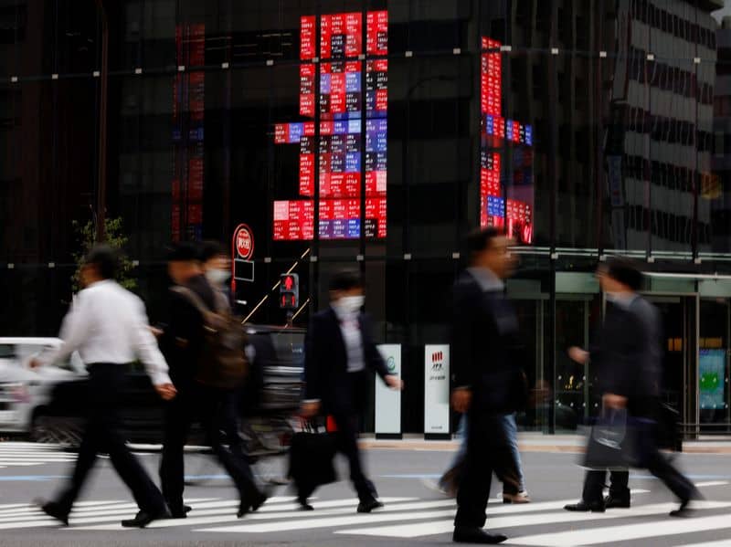 japan’s-q2-capex-rises-strongly,-signals-solid-domestic-demand-by-reuters